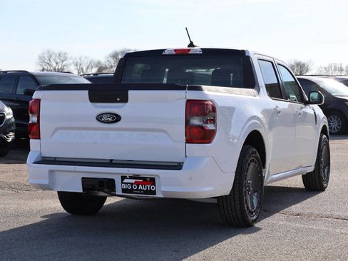 Used 2025 Ford Maverick Lobo image 9