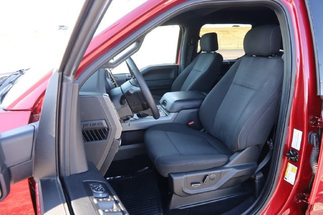 Used 2018 Ford F150 XLT w/ Equipment Group 302A Luxury AWD/4WD image 8
