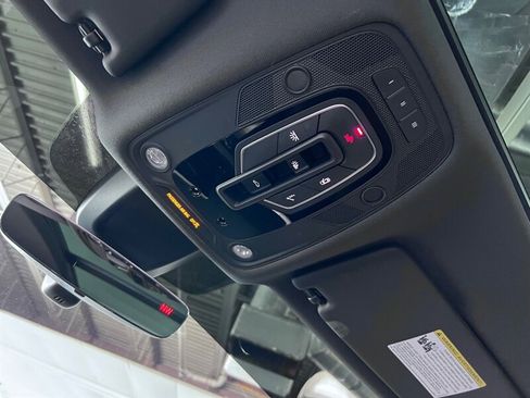 Used 2018 Audi SQ5 Premium Plus image 29