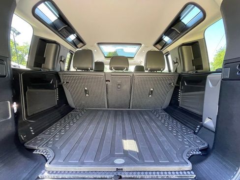 Used 2023 Land Rover Defender 110 S AWD/4WD image 18
