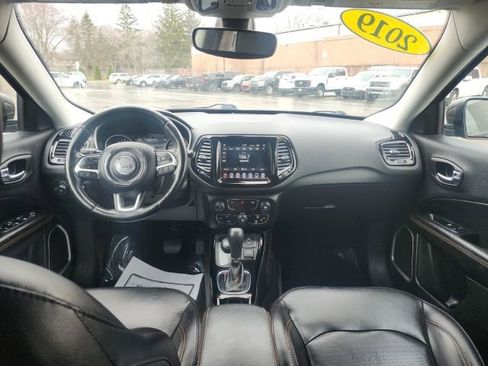 Used 2019 Jeep Compass Limited image 18