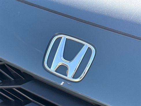 Used 2023 Honda HR-V Sport image 5