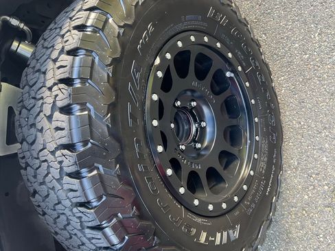 Used 2015 Toyota 4Runner Trail Premium image 16