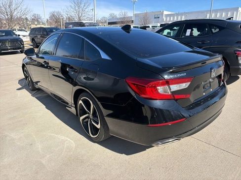 Used 2022 Honda Accord Sport image 5