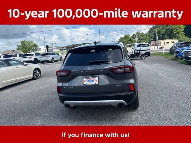 Used 2023 Ford Escape Active AWD/4WD image 27