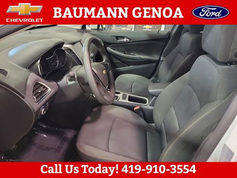 Used 2016 Chevrolet Cruze LS FWD image 16