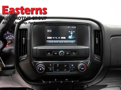 Used 2018 Chevrolet Silverado 1500 W/T RWD image 11