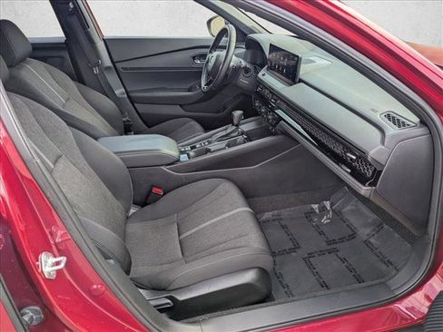 Used 2023 Honda Accord Sport image 21