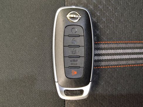 Used 2024 Nissan Versa SR w/ Trunk Package image 32