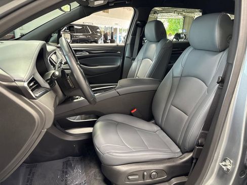 Used 2023 Buick Enclave Essence w/ Trailering Package, 5000 lbs. AWD/4WD image 9