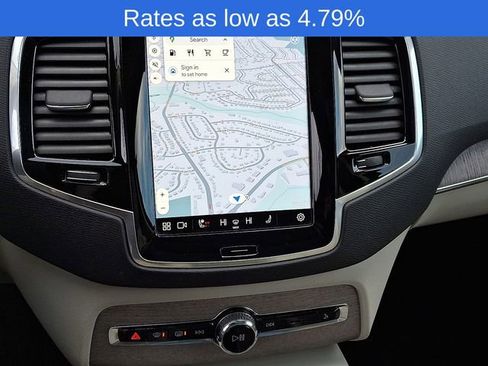 Certified 2024 Volvo XC90 B6 Plus image 18