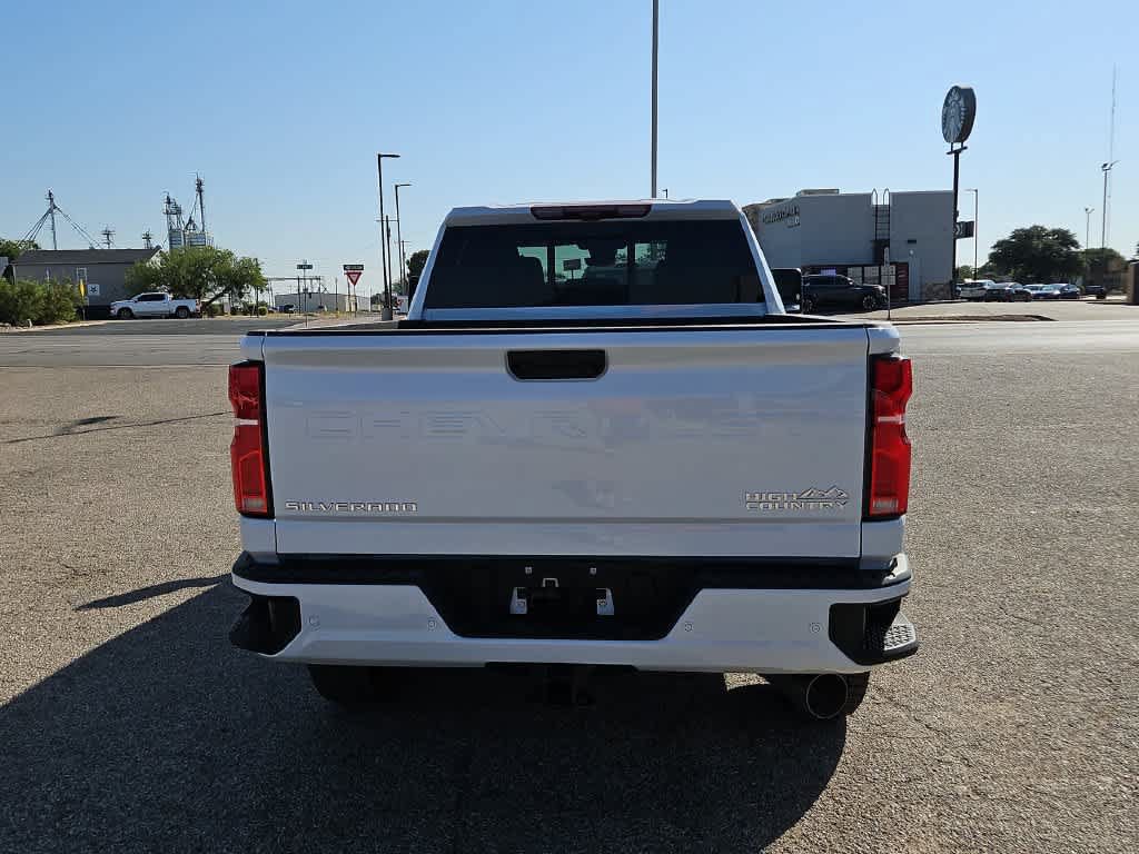 New 2026 Chevrolet Silverado 2500 High Country w/ Technology Package AWD/4WD image 7