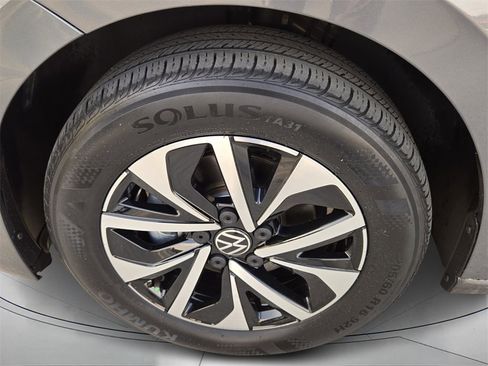 Used 2022 Volkswagen Jetta S image 10