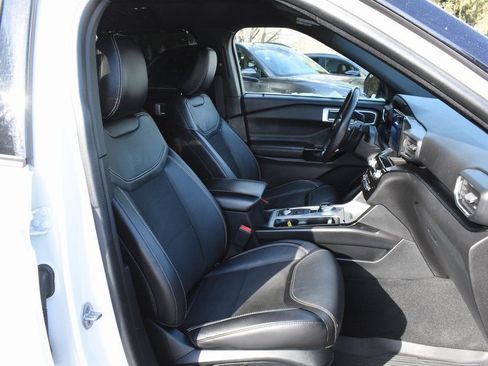 Used 2022 Ford Explorer ST AWD/4WD image 27