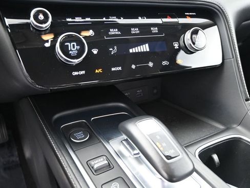 Used 2023 INFINITI QX60 Pure AWD/4WD image 23