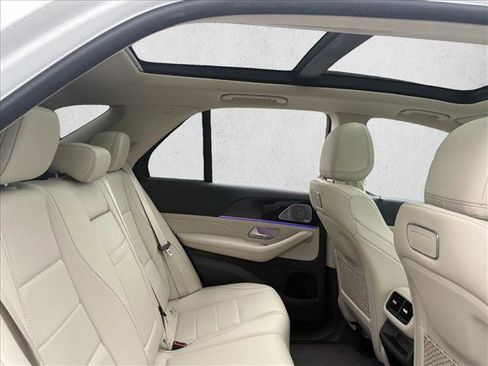 Certified 2020 Mercedes-Benz GLE 450 4MATIC image 21