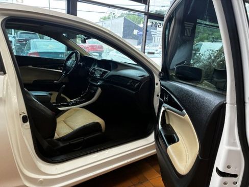 Used 2014 Honda Accord EX-L image 26