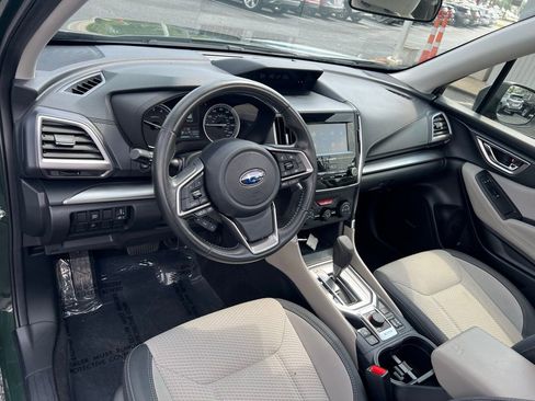 Used 2024 Subaru Forester Premium AWD/4WD image 12