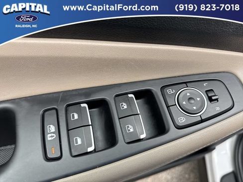 Used 2023 Hyundai Santa Fe SEL FWD image 21