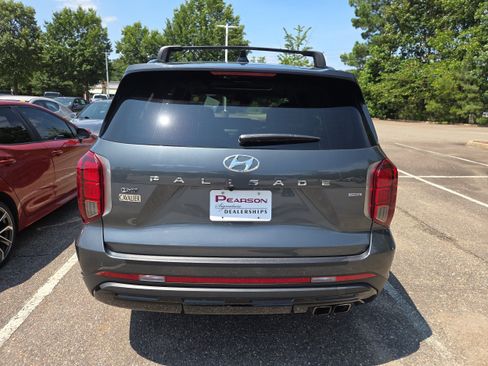 Used 2023 Hyundai Palisade XRT AWD/4WD image 4