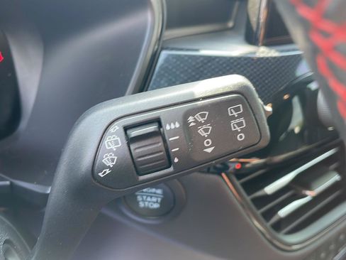 Used 2024 Ford Escape ST-Line w/ Equipment Group 301A FWD image 18