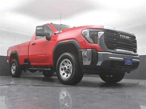 Used 2025 GMC Sierra 2500 Pro image 32