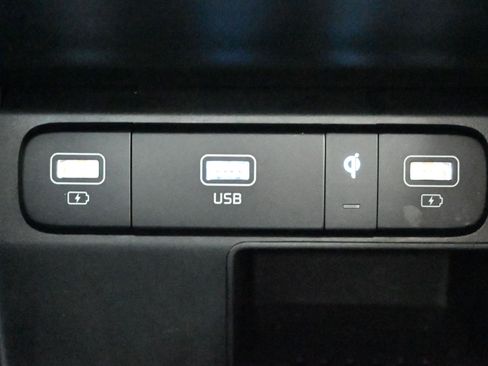 Used 2021 Kia Sorento SX image 19