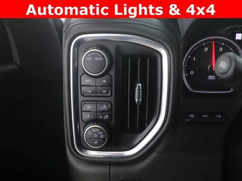 Used 2023 Chevrolet Silverado 2500 High Country image 21