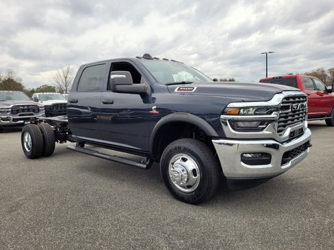 New 2026 RAM 3500 Tradesman image 12