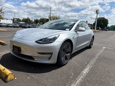 Used 2018 Tesla Model 3 Long Range RWD image 1