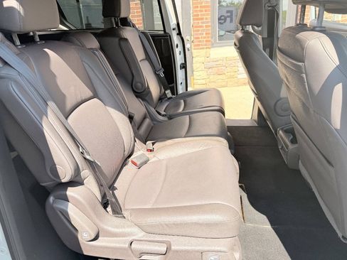 Used 2018 Honda Odyssey EX-L image 15
