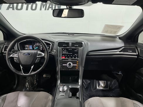 Used 2017 Ford Fusion Sport w/ Equipment Group 401A AWD/4WD image 17