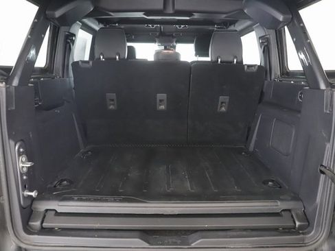 Used 2024 Ford Bronco Everglades image 28