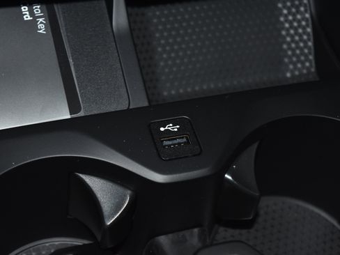 New 2026 BMW X5 xDrive40i w/ Executive Package image 13