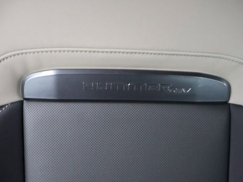 New 2026 GMC Hummer EV SUV AWD/4WD image 15