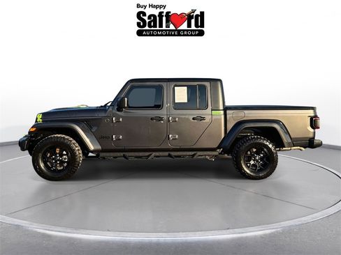 Used 2025 Jeep Gladiator Willys image 4
