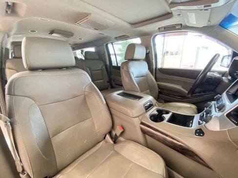 Used 2015 GMC Yukon XL SLT w/ Open Road Package AWD/4WD image 28