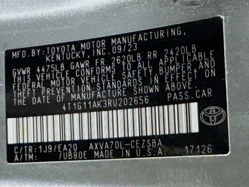Used 2024 Toyota Camry SE FWD image 16