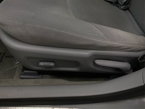 Used 2007 Buick LaCrosse CX w/ Chrome Enhancement Package FWD image 24