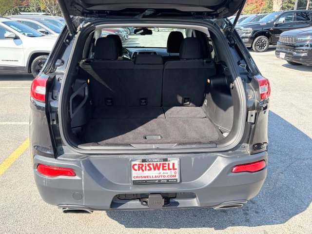 Used 2016 Jeep Cherokee Latitude w/ Comfort/Convenience Group AWD/4WD image 5