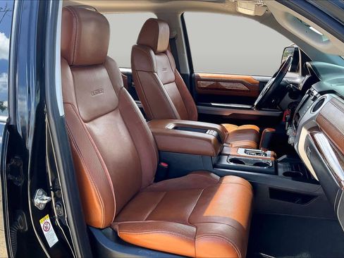 Used 2019 Toyota Tundra 1794 Edition AWD/4WD image 10