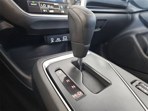 Used 2024 Subaru Crosstrek 2.0i Premium image 18