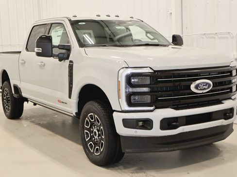New 2025 Ford F350 Platinum w/ FX4 Off-Road Package image 2