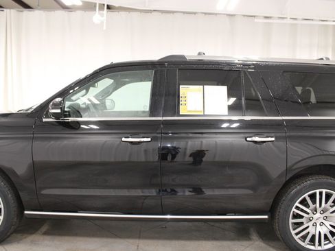Used 2024 Ford Expedition Max Limited image 6
