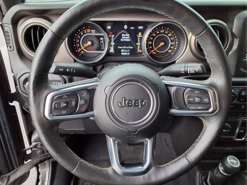 Used 2020 Jeep Gladiator Sport w/ Quick Order Package 24S AWD/4WD image 17