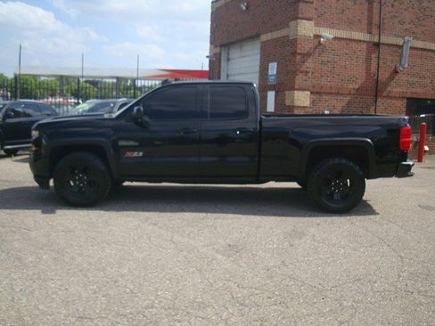 Used 2016 Chevrolet Silverado 1500 LT w/ Midnight Edition AWD/4WD image 2