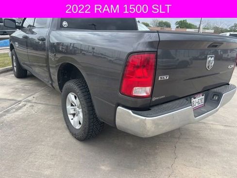 Used 2022 RAM 1500 Classic SLT image 3