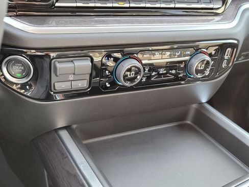 New 2026 Chevrolet Silverado 2500 LTZ w/ LTZ Convenience Package image 19