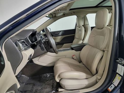 Used 2020 Lincoln Continental Reserve AWD/4WD image 13
