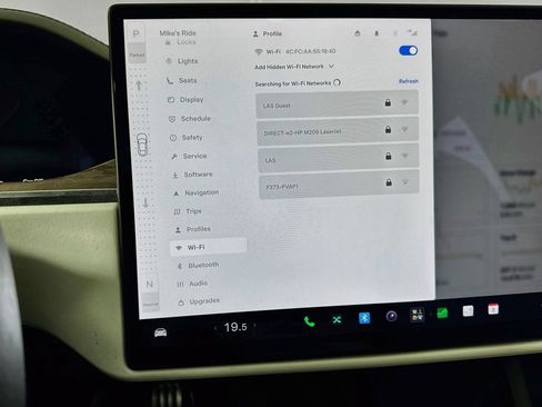 Used 2022 Tesla Model S AWD/4WD image 37